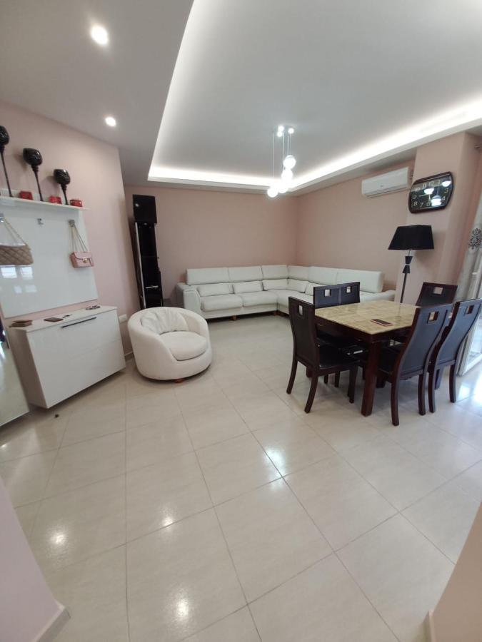 Lungo Mare & Luxury Apartments Vlorë Exterior foto